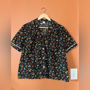 70s Vintage Daisy Blouse Top Black with Abalone Shell Buttons, Size Large